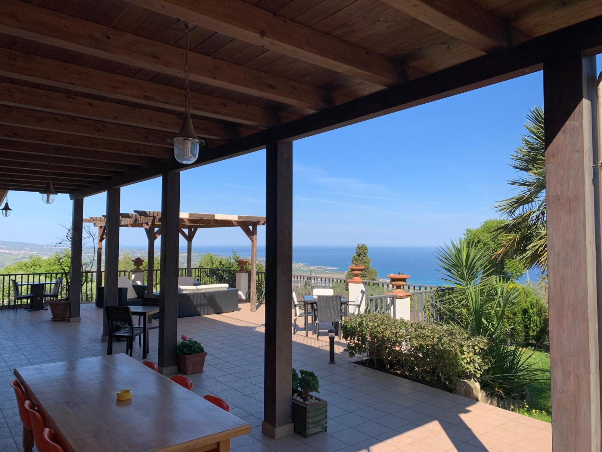 Villa Zufro Vibo Valentia Exterior photo