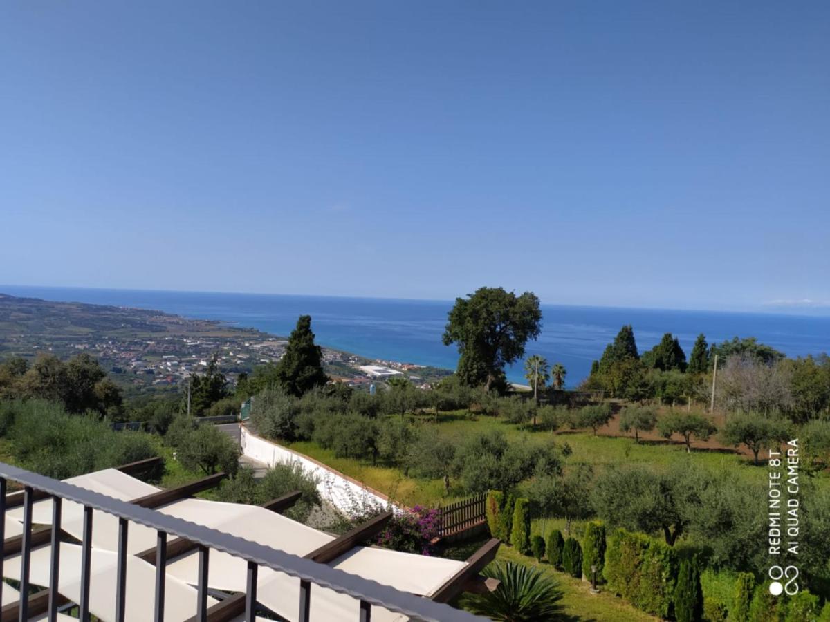Villa Zufro Vibo Valentia Exterior photo